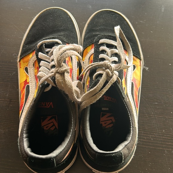 Vans kids size 2.5. Good condition - Picture 4 of 6